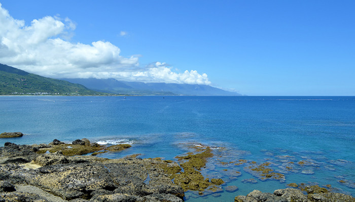 直布罗陀海峡属于哪国