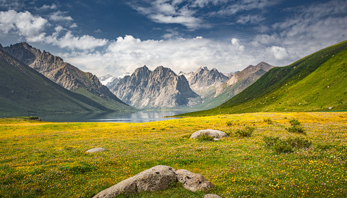 巴朗山海拔多少米