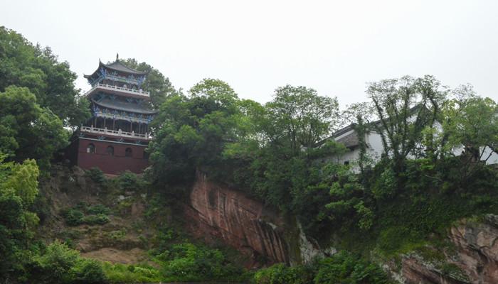 三国赤壁现在的哪里