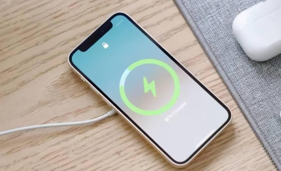 苹果15第一次充电正确方法2