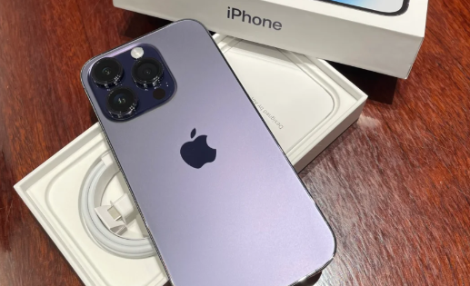 iPhone14传输数据后黑屏什么情况