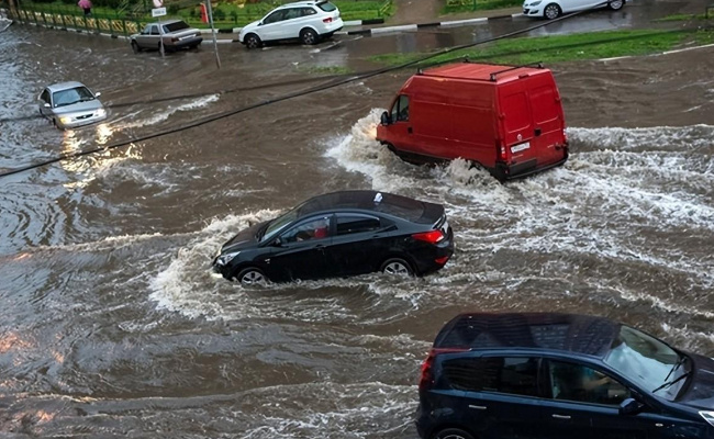 桂林遭遇极端特大暴雨 如何避险？