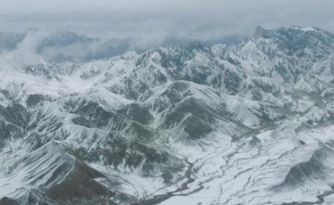 ​青海都兰迎降雪 是受了冷空气的影响？