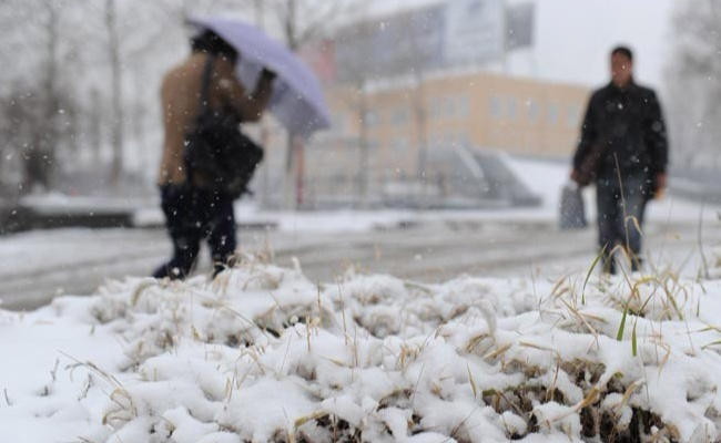 ​多地暴雪冷到破纪录 出现如此强度冷空气正常吗？