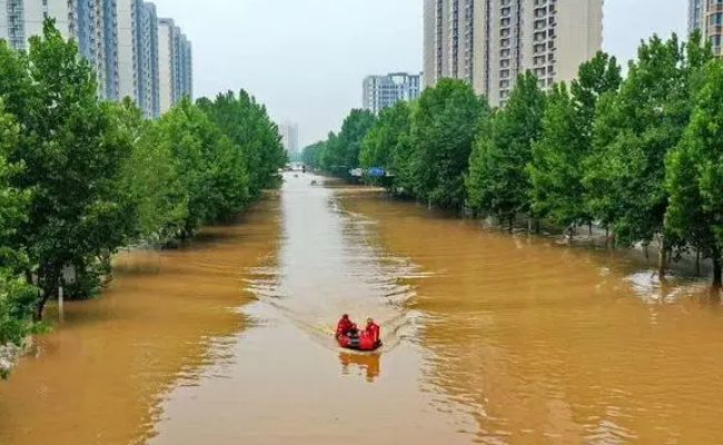 ​多所高校发声：受灾学生可申请补助 体现了什么