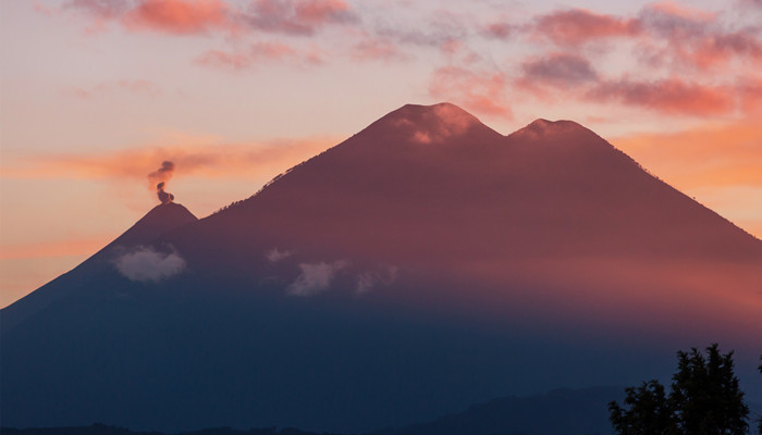 火山的形成原因