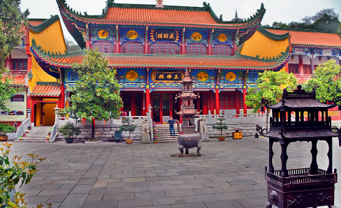 宝通寺和归元寺哪个灵验