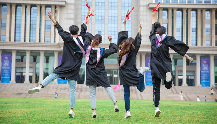 华中科技大学在哪